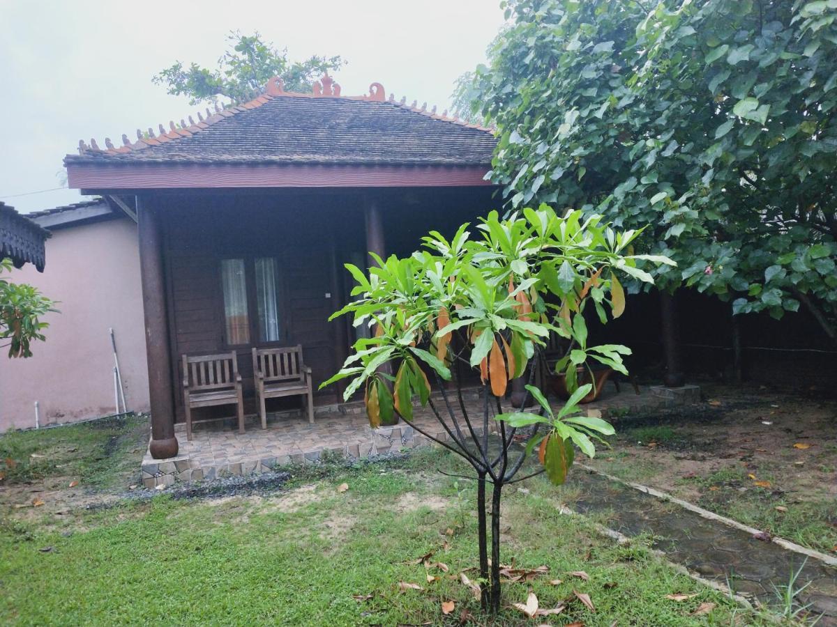 Omah Laut Bondo Jepara - By The Beach, Direct View Of The Sea, Great Base For Water Sports Margokerto Kültér fotó