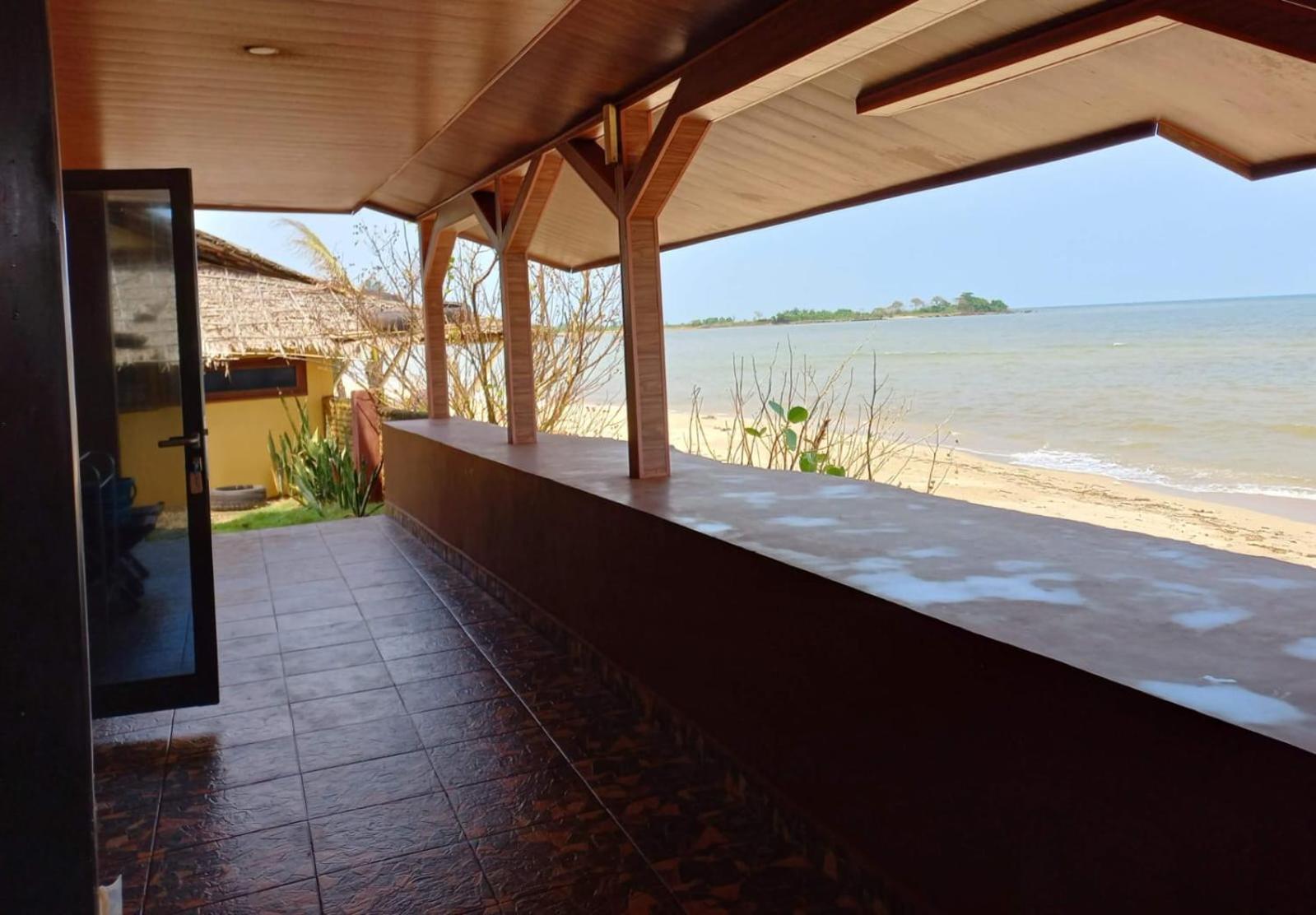 Omah Laut Bondo Jepara - By The Beach, Direct View Of The Sea, Great Base For Water Sports Margokerto Kültér fotó